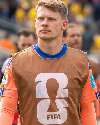 Александер Нюбель