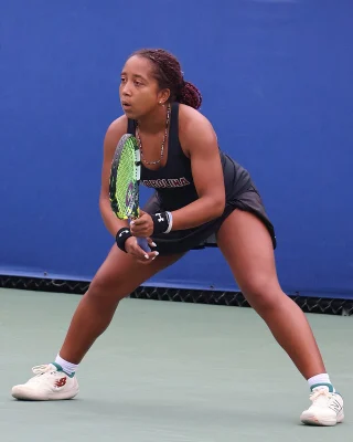 Ayana Akli