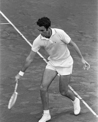 Bill Bowrey