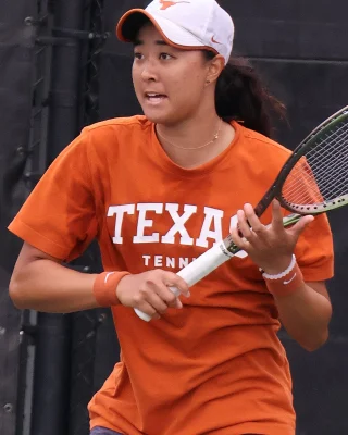 Charlotte Chavatipon