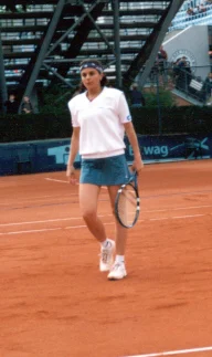 Елена Пампулова