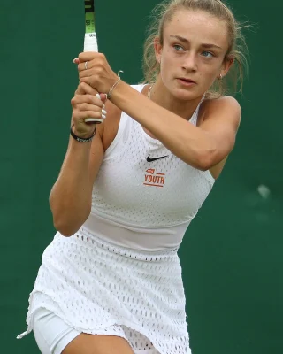 Isabelle Lacy