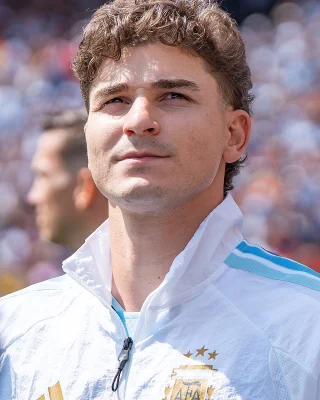 Хулиан Альварес