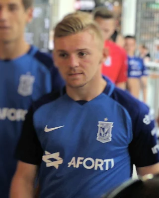 Камил Юзвяк