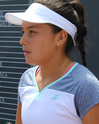 Lucciana Pérez Alarcón