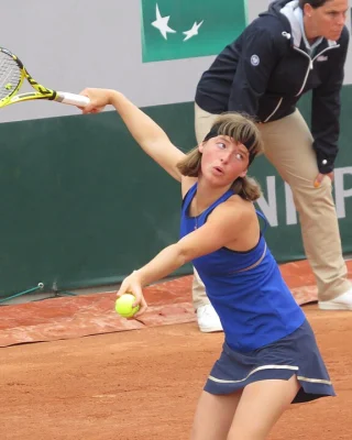Manon Léonard