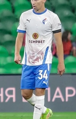 Олег Дмитриев