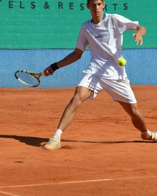 Tomás Lipovsek Puches