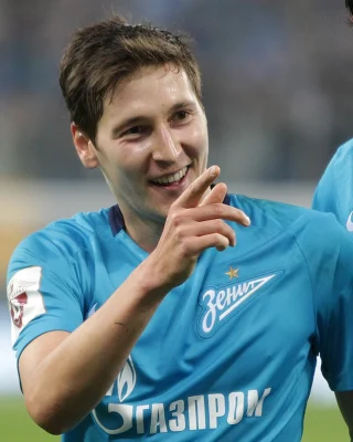 Далер Кузяев